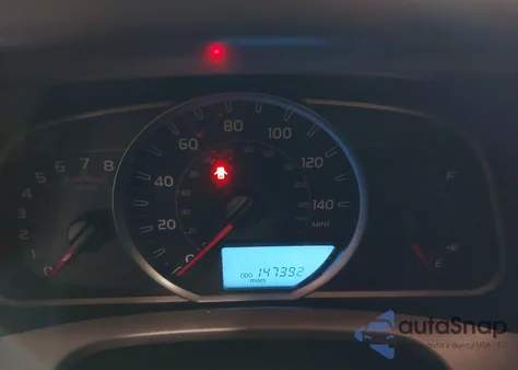 2015 Toyota Rav4 Le z USA, uszkodzony, nr VIN JTMBFREVXFJ021974